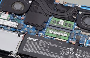 Acer Predator Helios 300 - SSDs and RAM