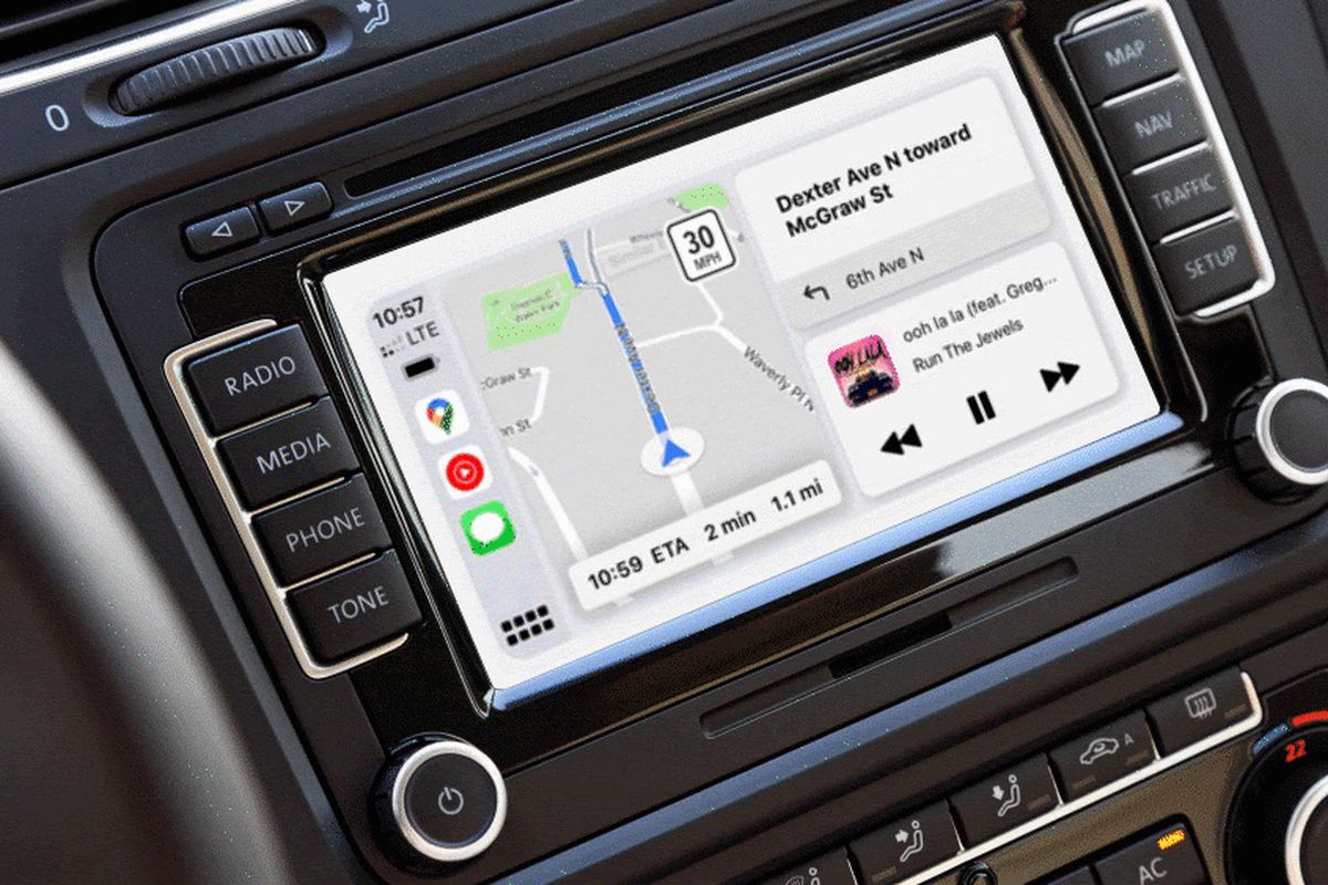 Google Maps finally works with CarPlay’s excellent dashboard mode