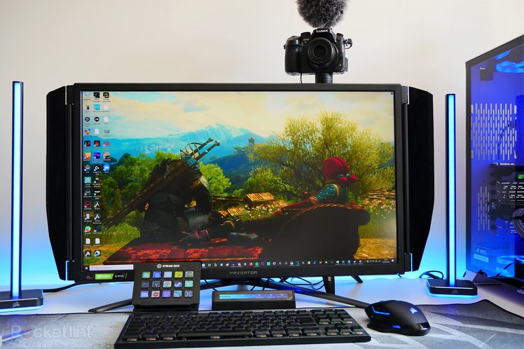 How to use your DSLR camera as a webcam and improve your video calls and streaming efforts