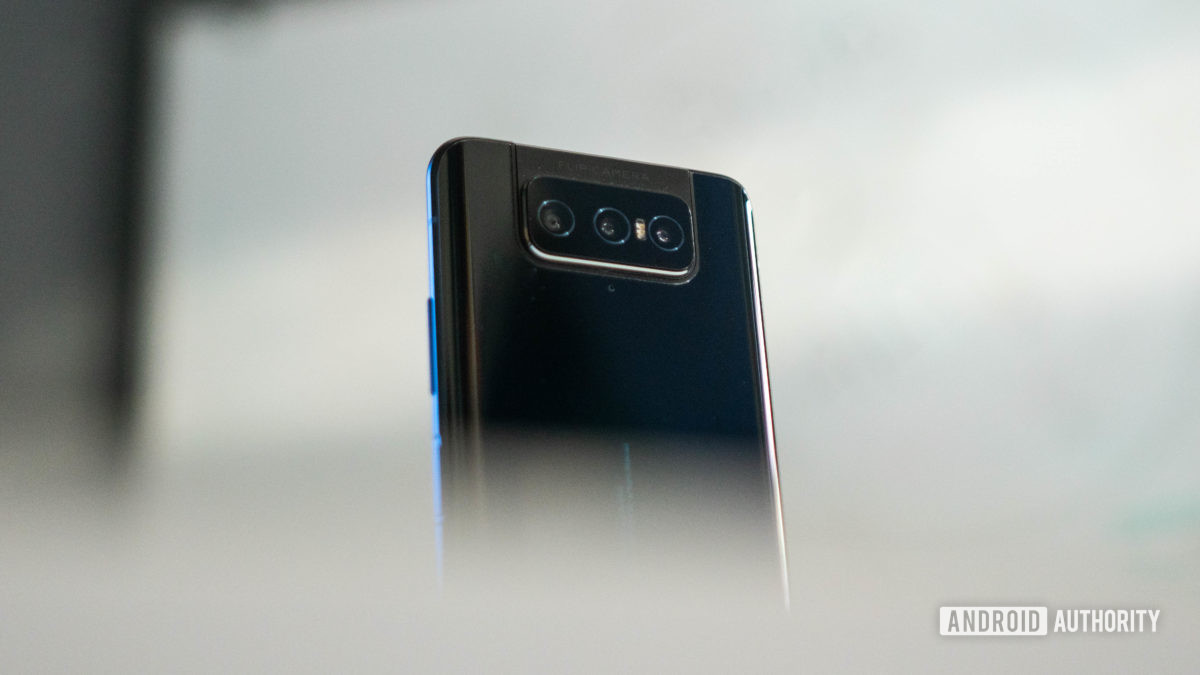 The Zenfone 7 Pro camera has a neat video trick up its sleeve