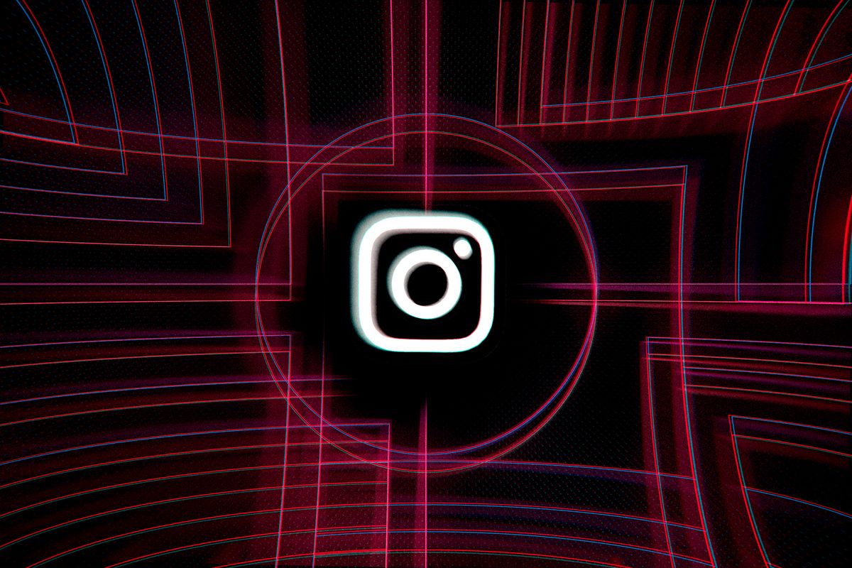 Instagram may be planning to charge a fee to put links in captions, patent suggests