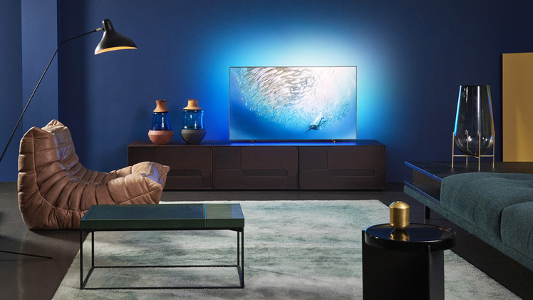 Philips OLED 805 4K TV review: Picture perfect heights and Ambilight delights
