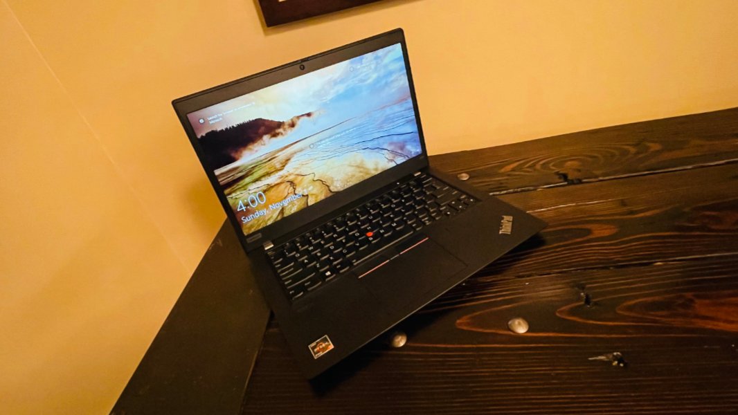Lenovo ThinkPad X13 (AMD) Review