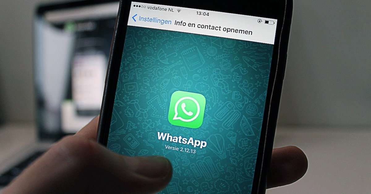 WhatsApp will soon stop working on these iPhones and Android phones