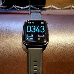 Molife Sense 500 smartwatch review: Don’t have the money for an Apple Watch? Try this instead
