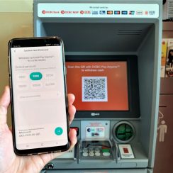 2 Ways to Withdraw Money From ATM Without Debit or Credit Card