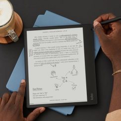 The 10.3-inch Kobo Elipsa is a cross between an iPad Pro and a Kindle e-reader