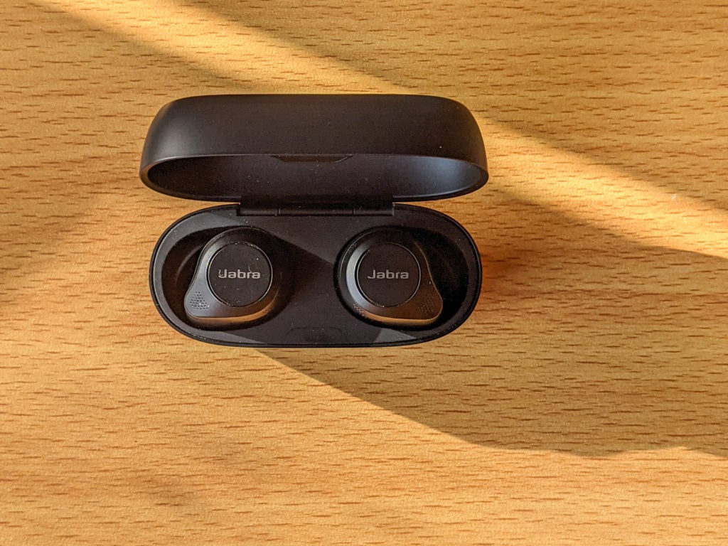 Jabra Elite 85T Review – The Best AirPods Pro Alternative for Android