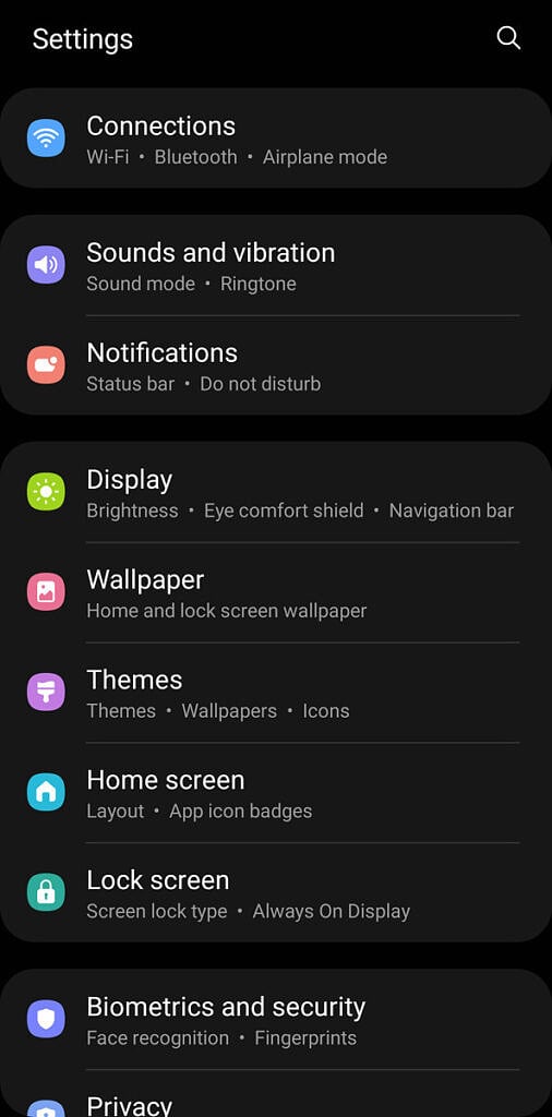 Settings page in One UI 3.1
