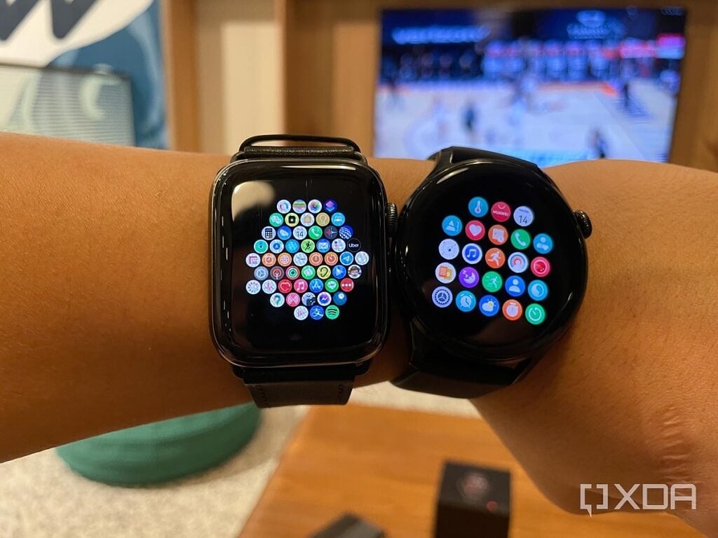 The app screen on the Apple Watch 6 and the Huawei Watch 3.