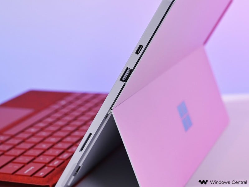 What’s external display support like on the Surface Pro 7 and Pro 7 Plus?