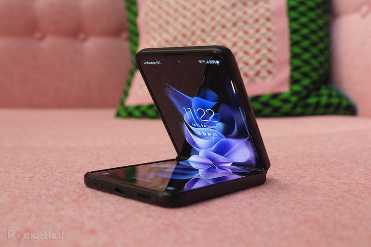 Samsung Galaxy Z Flip 3 review: Flippin’ marvellous