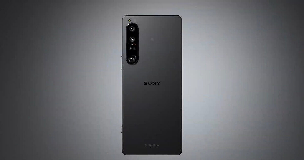 Sony’s new Xperia I IV brings a 4K 120Hz display, improved zoom lens, and a large battery