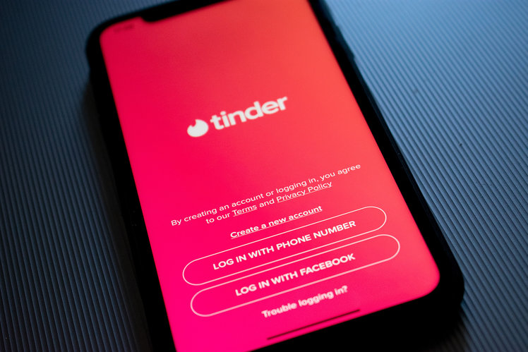 Tinder is rushing a live video feature so you can virtually date in the pandemic