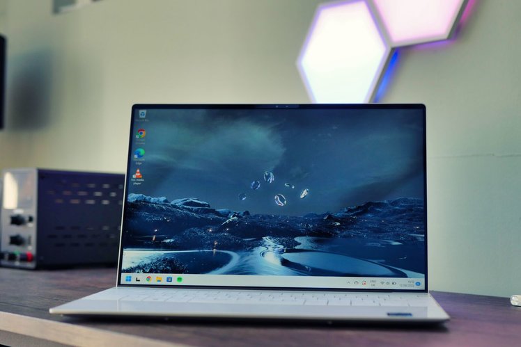 Dell XPS 13 Plus review: Gorgeous, futuristic and hard to live with