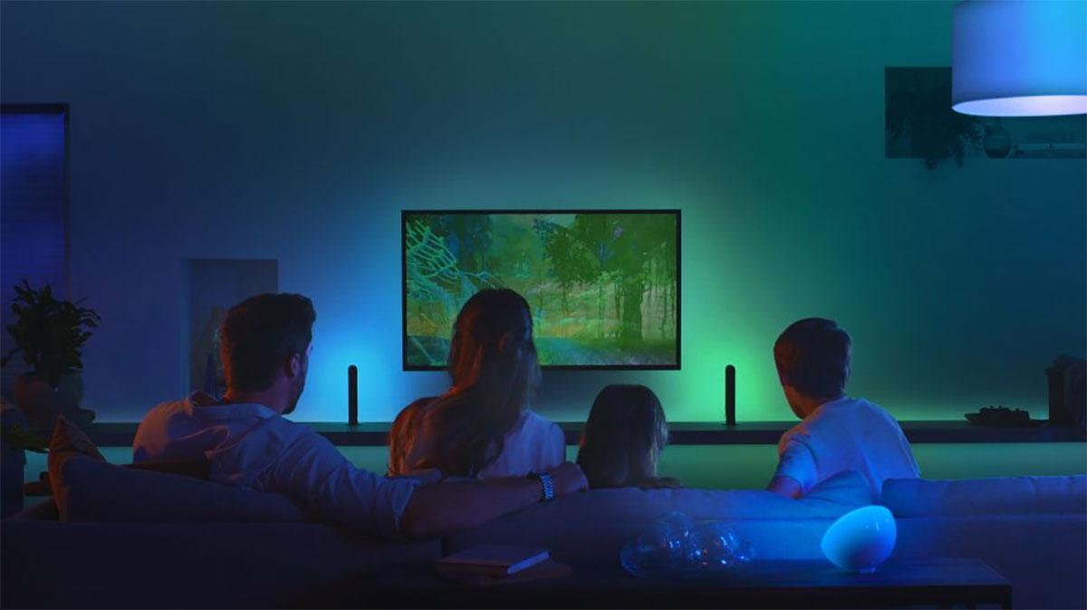 Philips Hue Play HDMI Sync Box Now Supports Dolby Vision, HDR10+, Siri, Google Assistant And Alexa