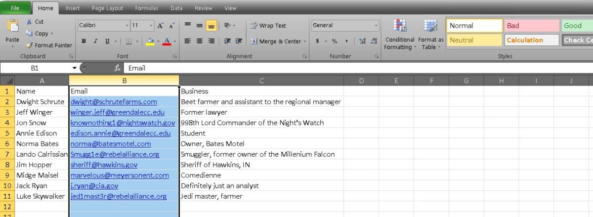 How to separate first and last name in Excel