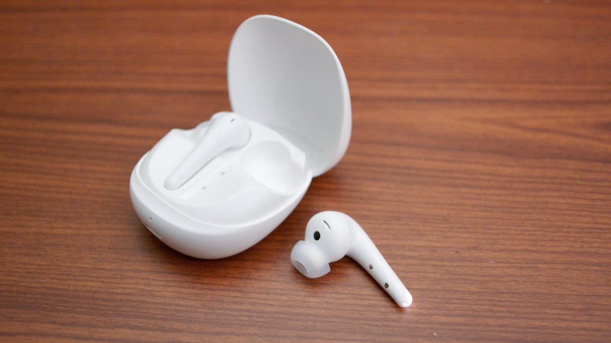 1MORE Aero Review: Affordable True Wireless Earbuds With Spatial Audio
