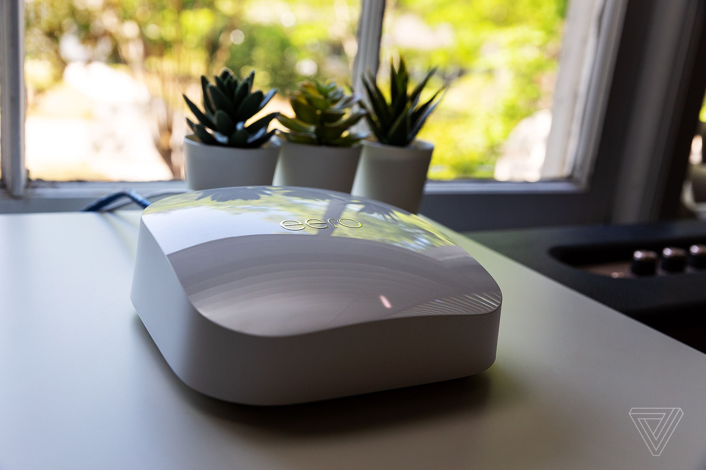 How to replace your Wi-Fi router without disconnecting all your devices