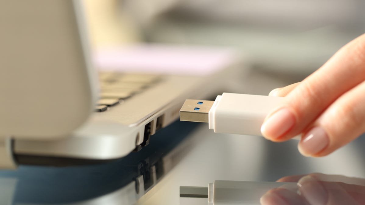 This Tool Can Boot Multiple OSes From a USB Drive