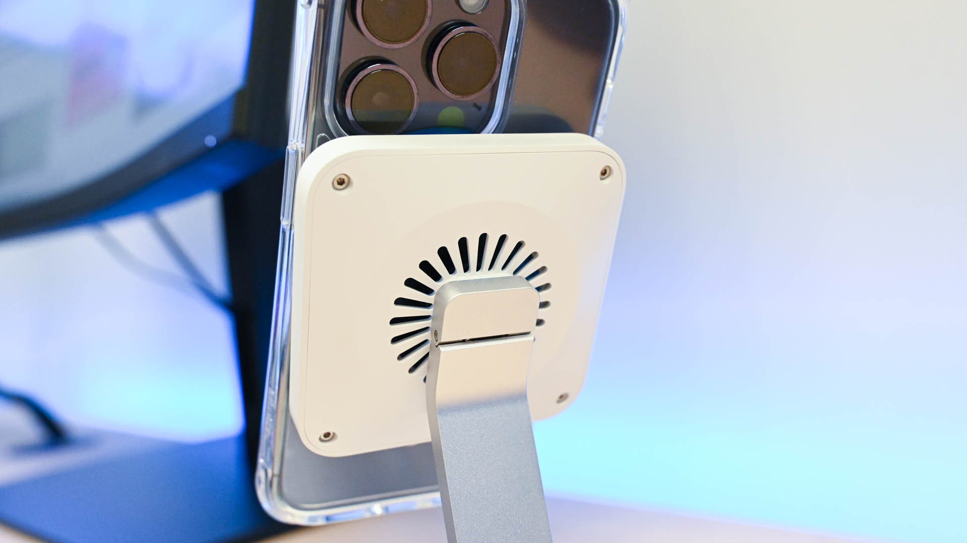 Fan on the back of the ESR HaloLock 2-in-1 Wireless Charger with CryoBoost