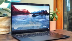 samsung-galaxy-book-3-pro-review:-thin,-light-and-ready-to-delight