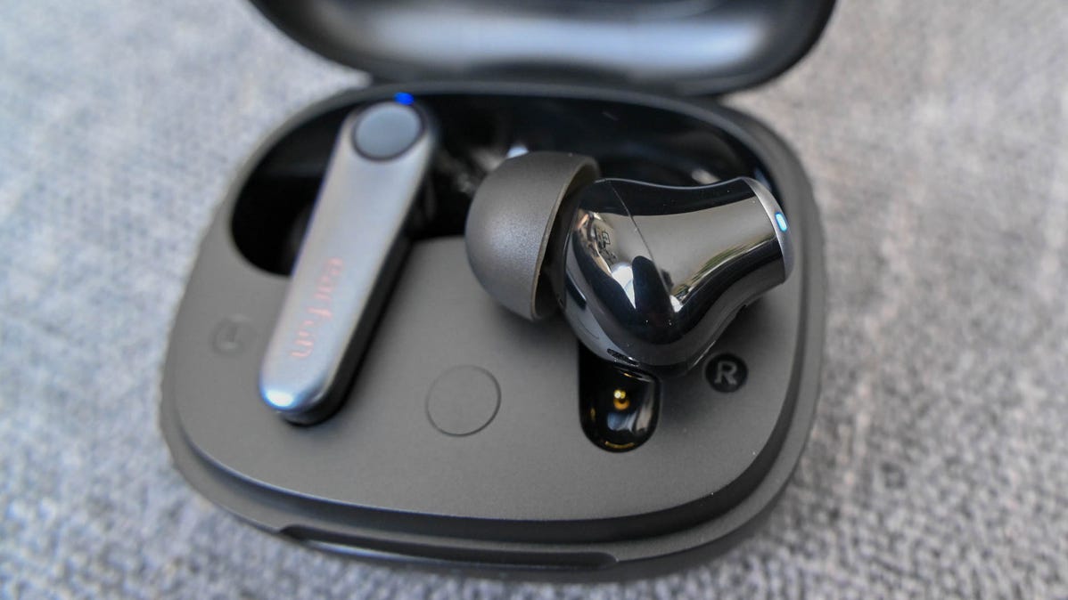EarFun Air Pro 3 Review: Noise-Cancelling TWS Earbuds on a Budget