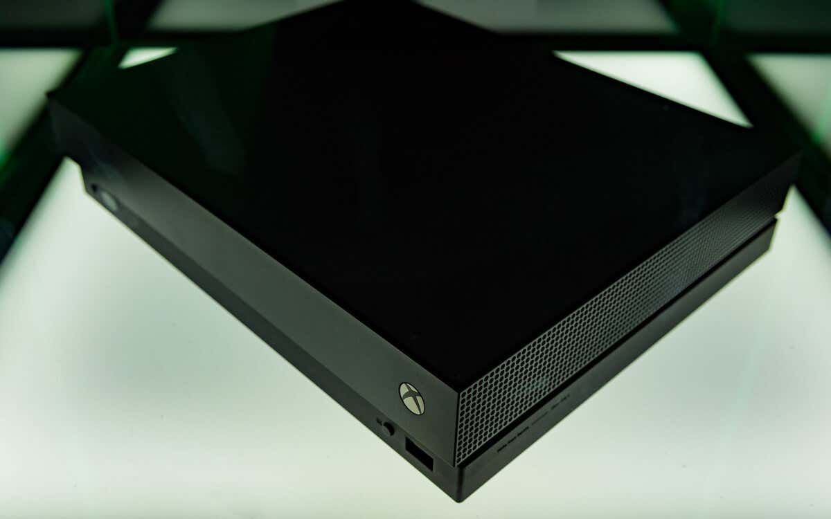 Why Your Xbox One Turns on by Itself (And 10 Ways to Fix the Issue)