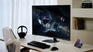 samsung's-new-43-inch-gaming-monitor-lets-you-play-games-with-or-without-a-pc