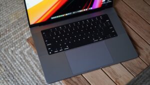 how-to-stop-a-macos-app-from-launching-automatically-after-a-reboot