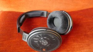 sennheiser-hd-660s2-review:-clear-as-can-be