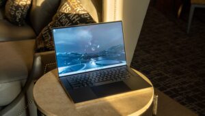 dell-xps-15-(2023)-review:-the-best-15-inch-laptop-in-a-shrinking-market