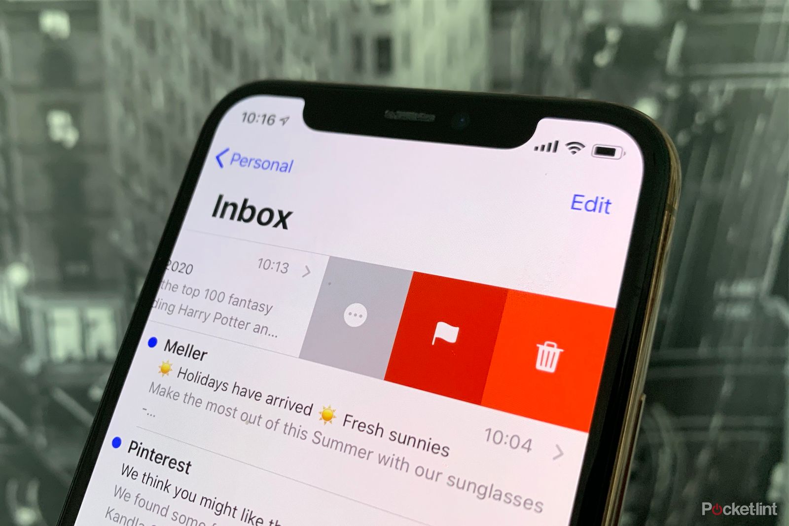 How to add delete and change swipe options in Mail and Gmail on iPhone