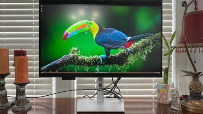 dell-ultrasharp-32-6k-monitor-(u3224kb)-review:-the-only-monitor-you'll-ever-need
