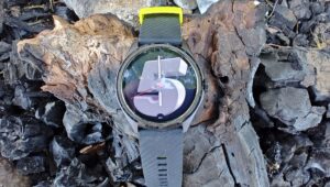 ticwatch-pro-5-review:-the-wear-os-battery-king-is-back-and-better-than-ever