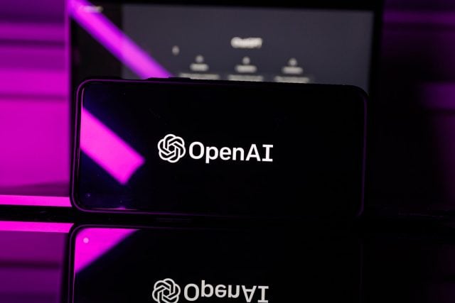 OpenAI releases an official ChatGPT app for iOS