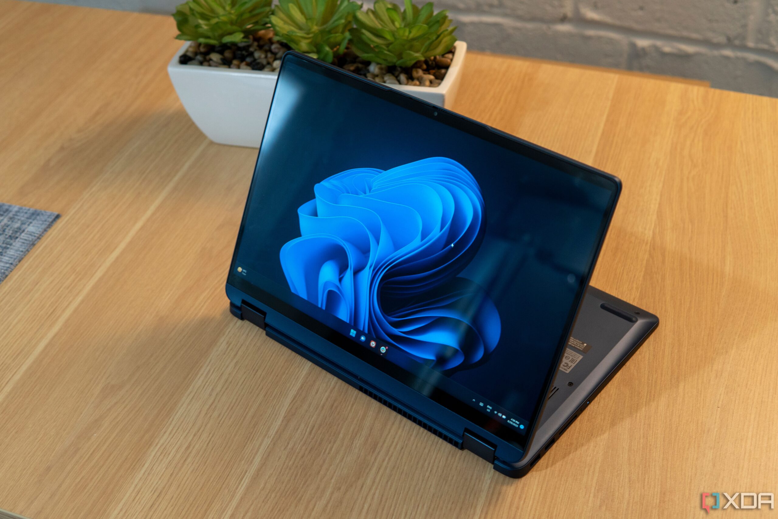 Lenovo IdeaPad Flex 5i (2023) review: An affordable everyday convertible