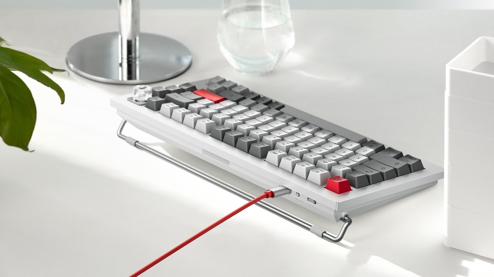 You Can Now Buy the First OnePlus Mechanical Keyboard