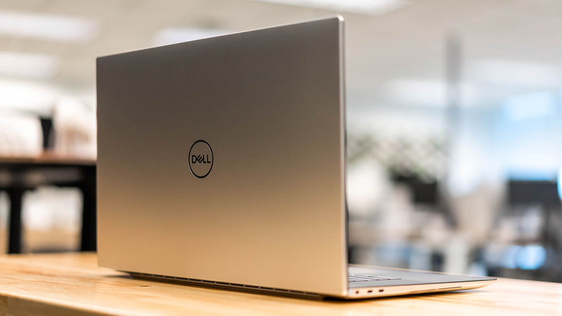 dell-xps-17-(2023)-review:-a-do-it-all-device-that's-worth-the-splurge