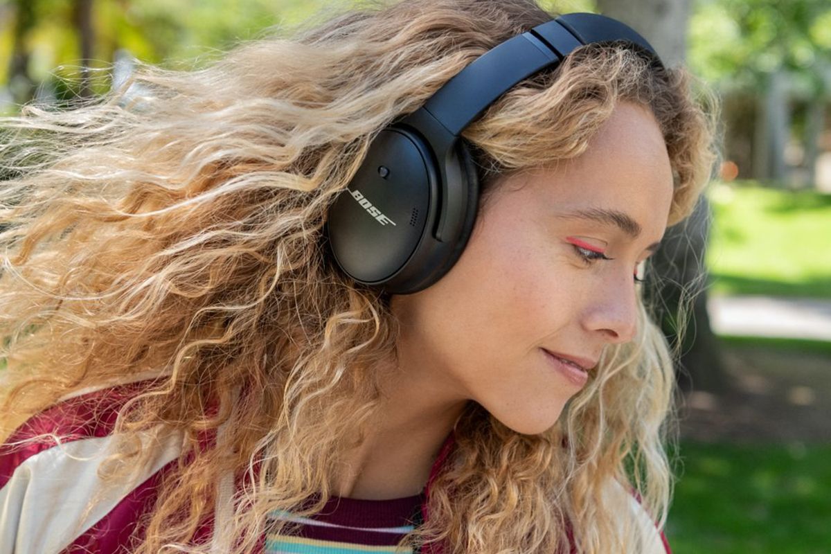 The Bose QC 45 wireless ANC headphones drop to their lowest price ever in this latest deal