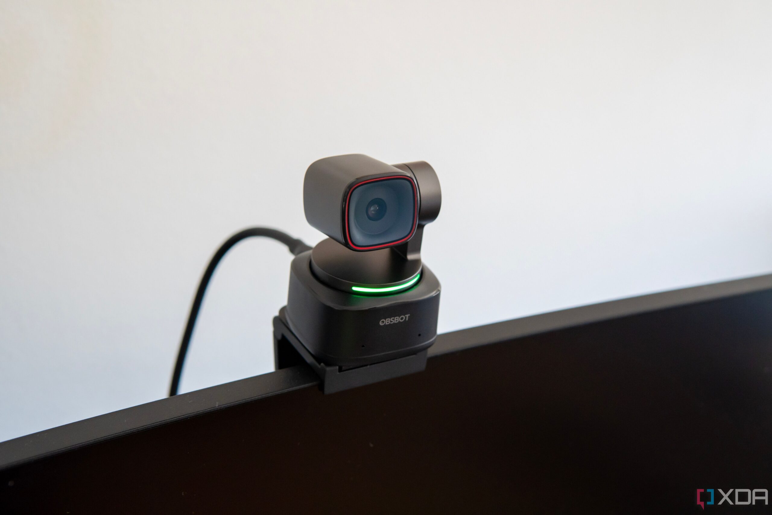 obsbot-tiny-2-review:-my-new-favorite-webcam