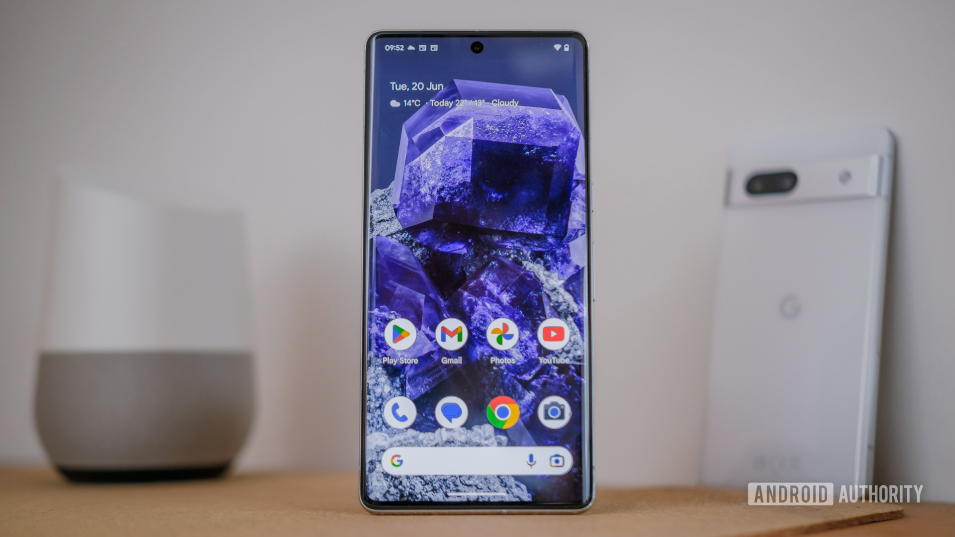 Google Pixel 8 spotted at FCC after Pixel hardware event announcement