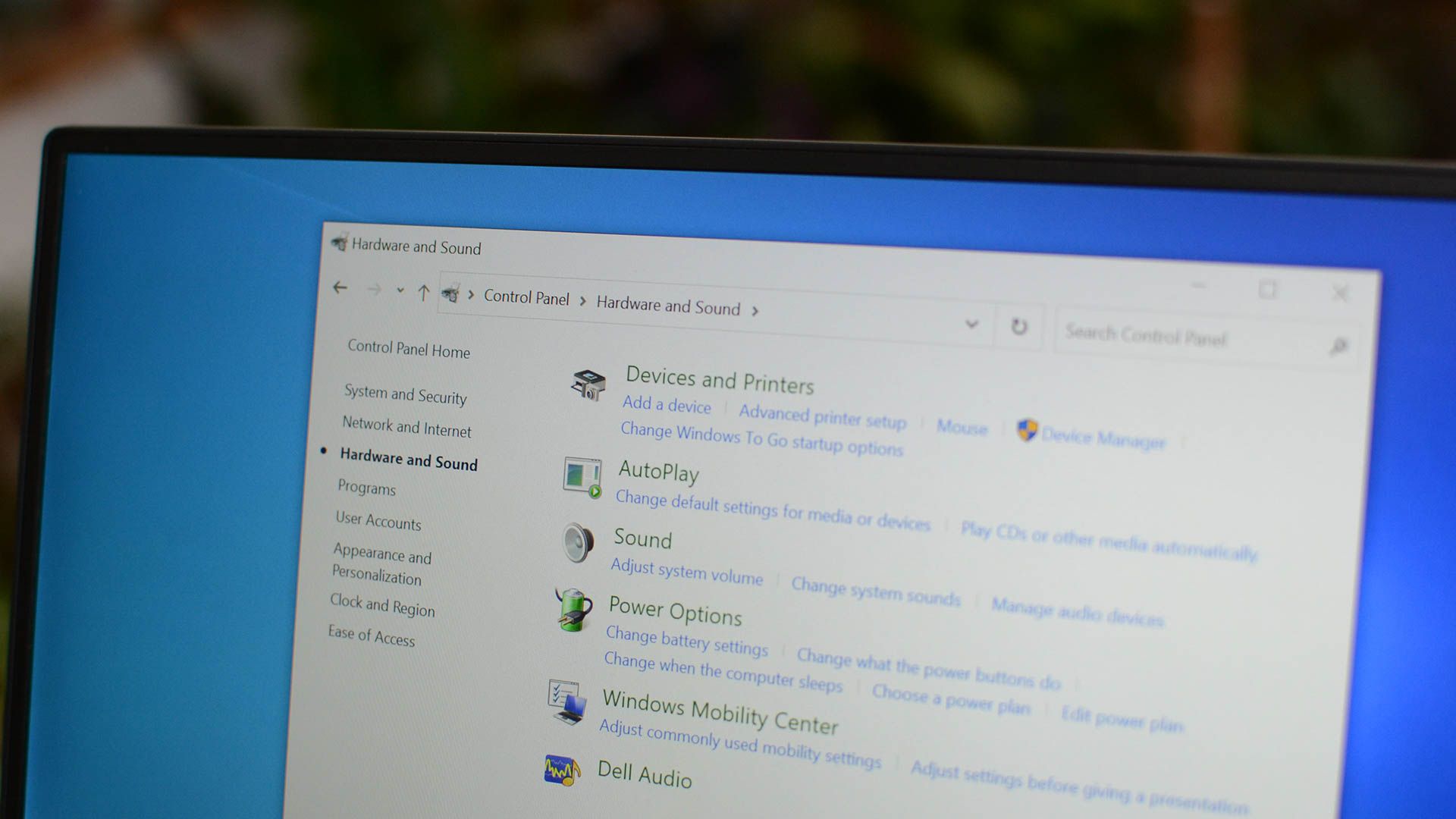 How to Turn On and Use Bluetooth on Windows 10