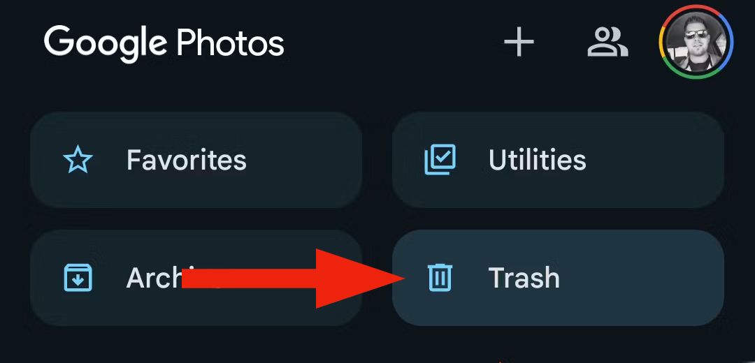 Google Photos app trash button.