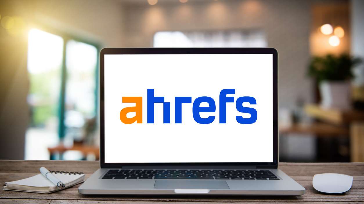 Ahrefs review (2024): Powerful SEO Analysis at a fair price