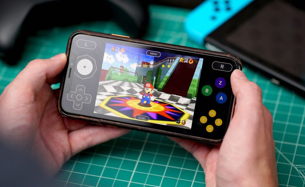 iphones-can-have-emulators-now-so-here-are-some-great-ios-controllers